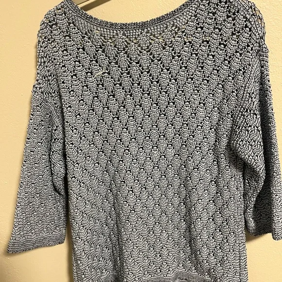 NWT Chico's Blue Knit Openwork Pull Over Sweater-Chico’s Size 2 - Picture 5 of 8